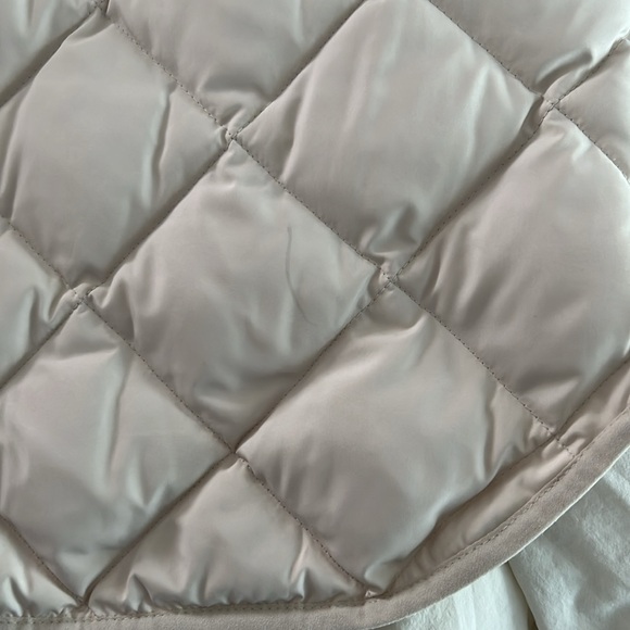 J Crew Down Puffer Vest - Picture 11 of 11